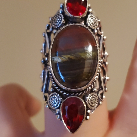 New Iron Tiger Eye and Garnet 925 Silver Ring. - Picture 2 of 7